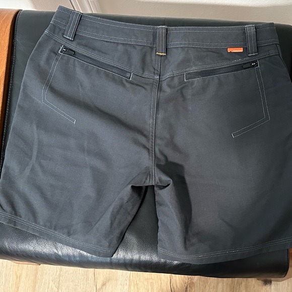 Icebreaker Shorts - Picture 2 of 4